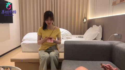 史萊姆探花 3000約了一個大圈妹子 穿衣顯瘦脫衣有肉 各種姿勢進攻她的蜜穴 臉蛋又動人真的太值了
